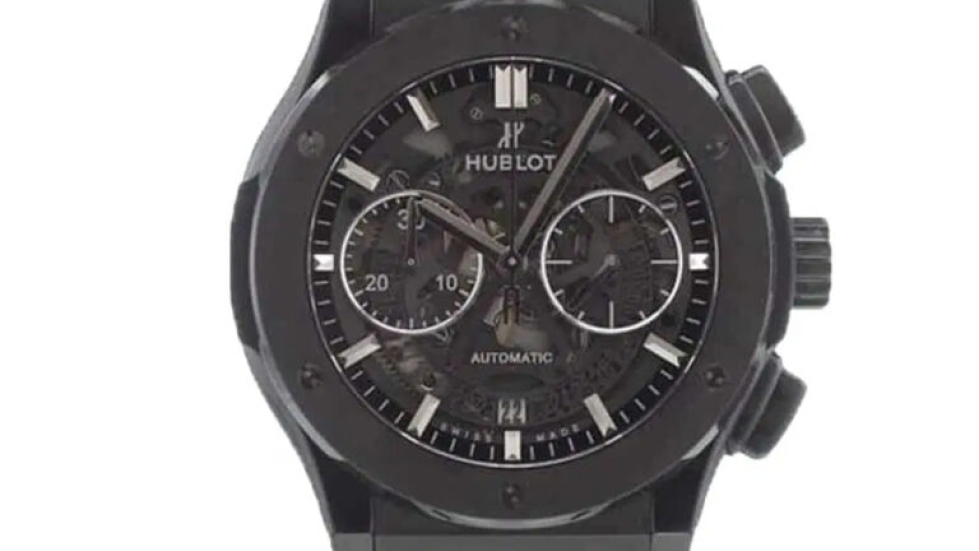 The Ultimate Guide to Hublot Big Bang Watches. Price, Features, and More